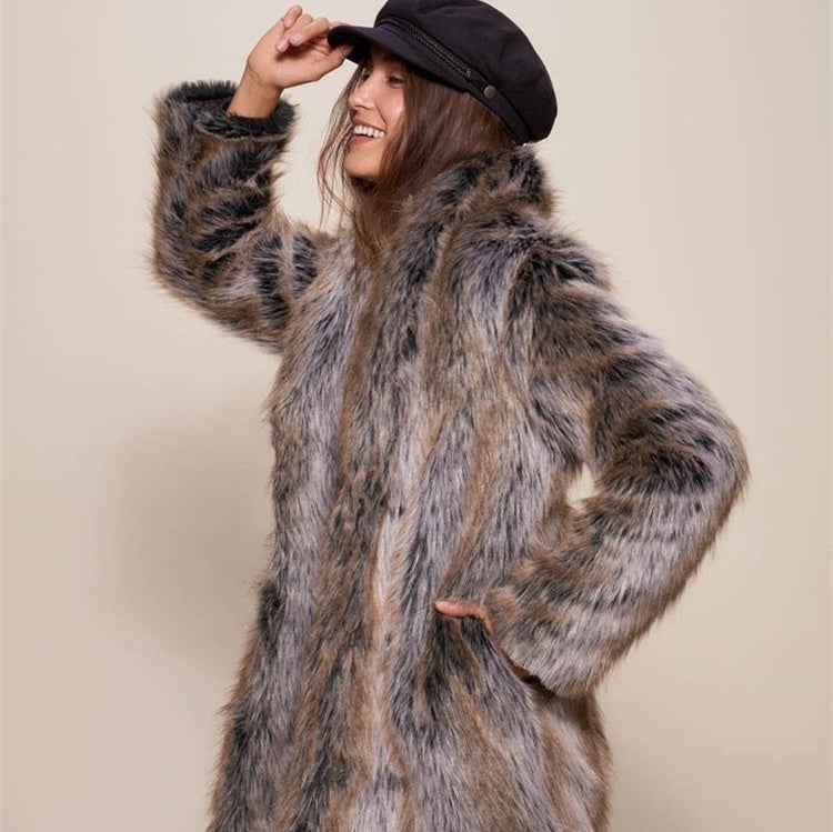 Foxora™ – Long Fox Fur Coat